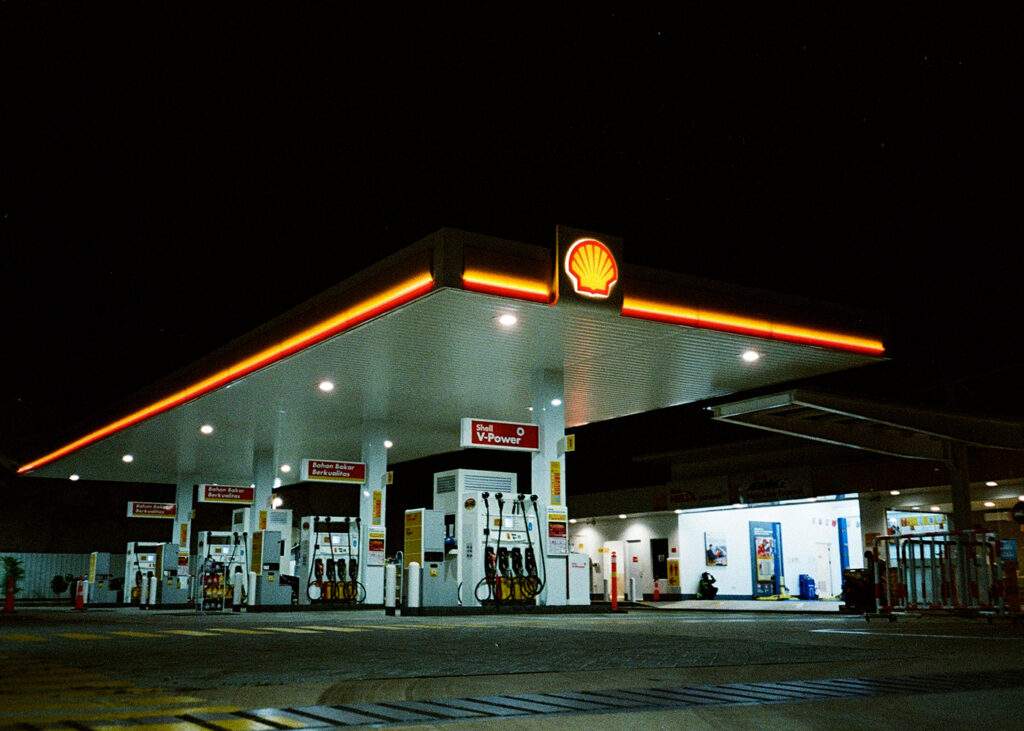 SHELL Petrol Pump